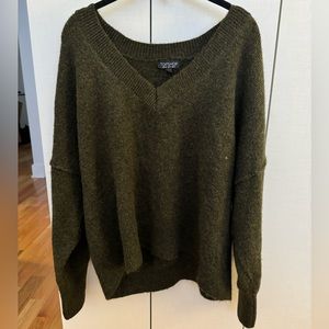 Topshop super soft V neck sweater - size 10